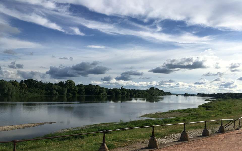 Terugblik op de Loire vanaf Châteauneuf-sur-Loire