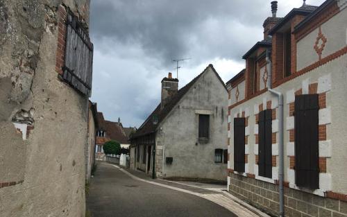 In Saint-Gondon