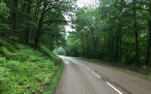 Vlak na Dun-les-Places